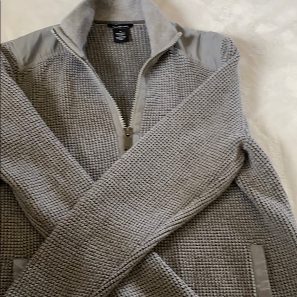 Calvin Klein - Picture 2 of 4